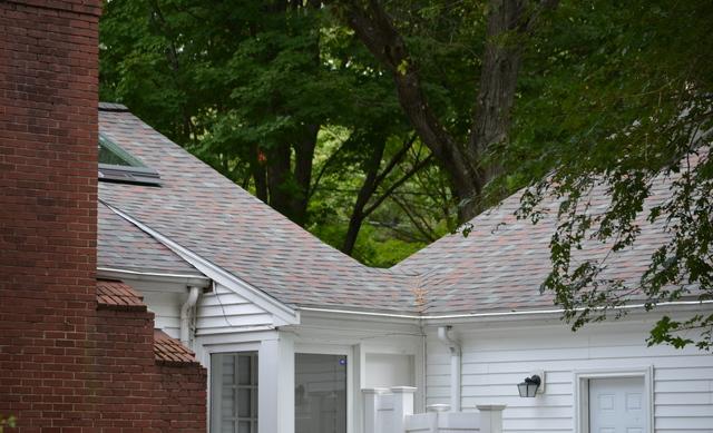 New shingle roof in Milton installed by O'lyn Roofing.